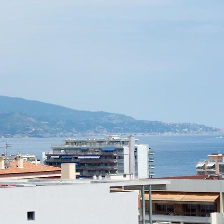 Maison Isabella Apartment Roquebrune-Cap-Martin Bagian luar foto